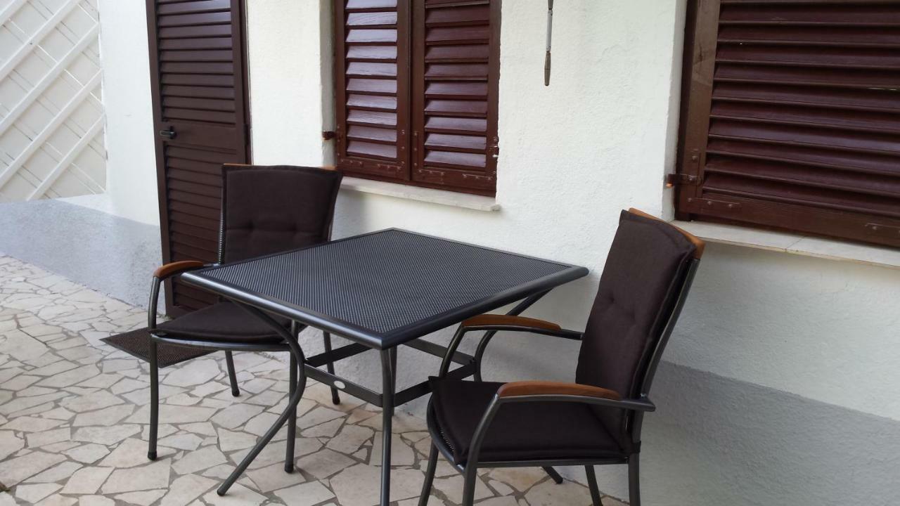 Apartment Dinko Cres Dış mekan fotoğraf